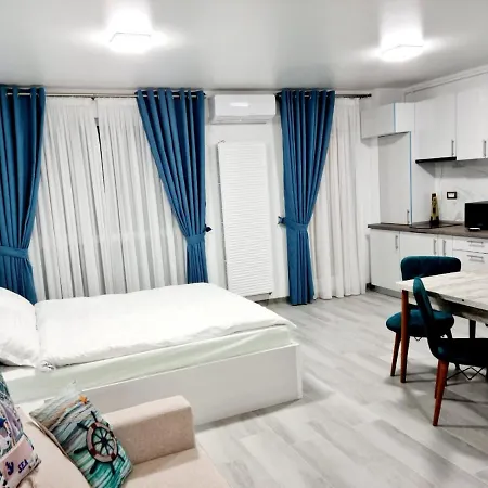 Senaqua Studio By Alezzi